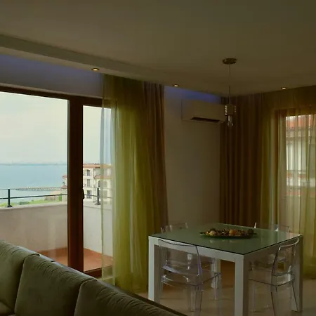 Apartment Luxury Beachfront Sea Club Sarafovo Burgas