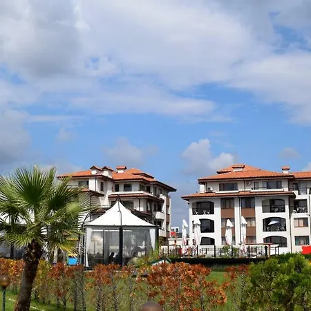 Luxury Beachfront Sea Club Sarafovo